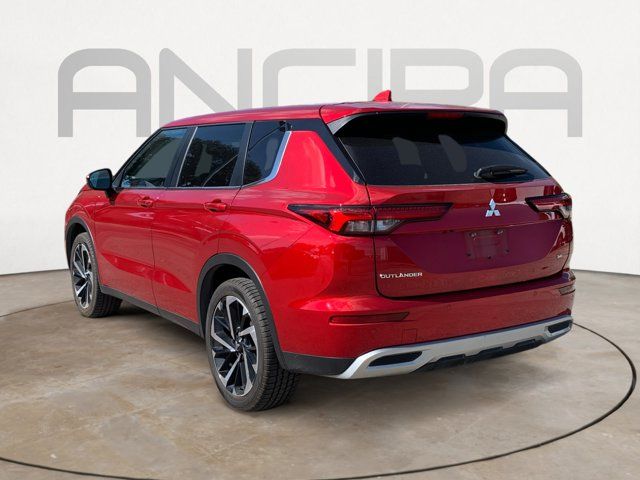 2022 Mitsubishi Outlander SE