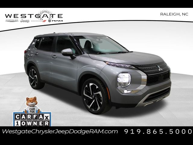 2022 Mitsubishi Outlander SE