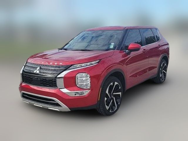 2022 Mitsubishi Outlander SE