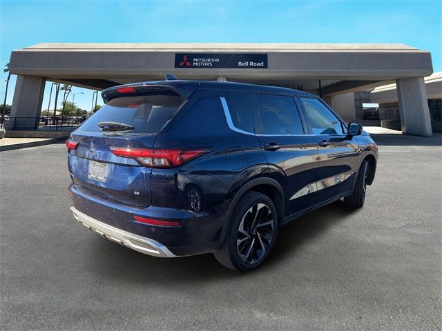 2022 Mitsubishi Outlander SE