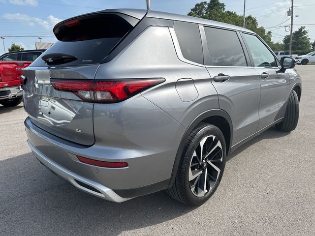 2022 Mitsubishi Outlander SE