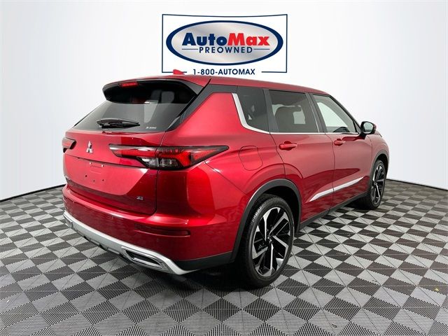 2022 Mitsubishi Outlander SE