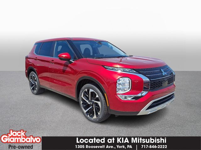 2022 Mitsubishi Outlander SE