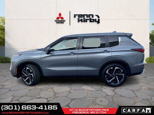 2022 Mitsubishi Outlander SE