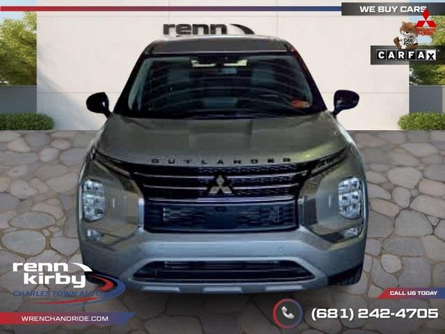 2022 Mitsubishi Outlander SE