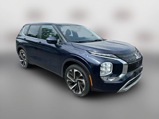 2022 Mitsubishi Outlander 