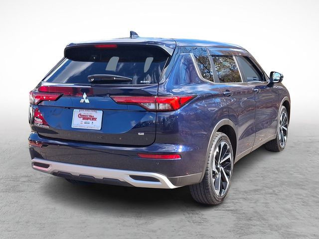 2022 Mitsubishi Outlander SE