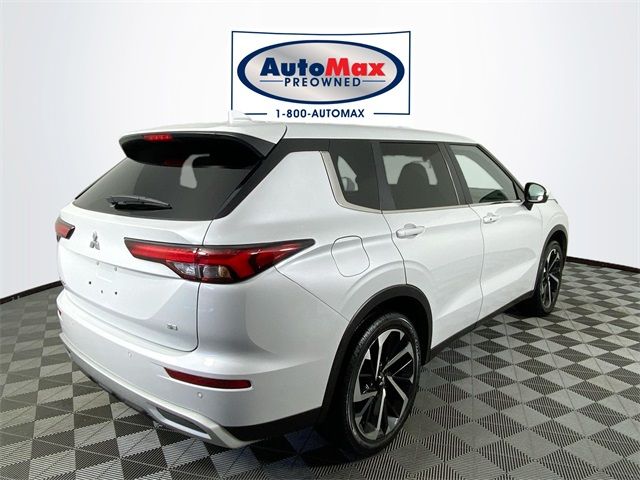 2022 Mitsubishi Outlander SE