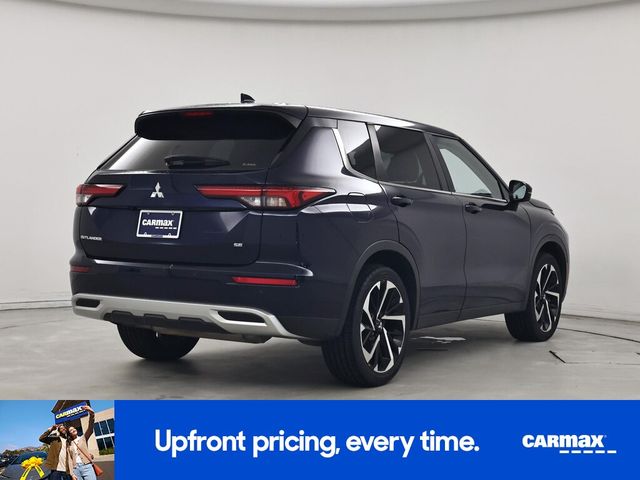 2022 Mitsubishi Outlander SE