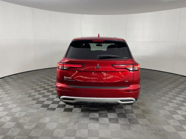 2022 Mitsubishi Outlander SE