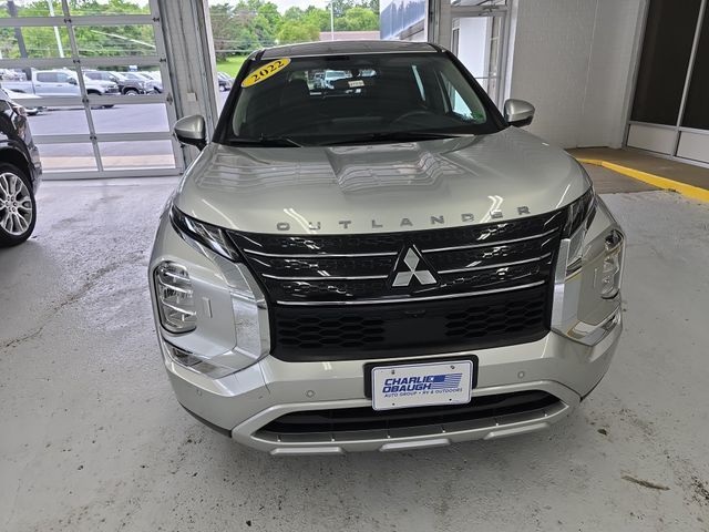 2022 Mitsubishi Outlander SE