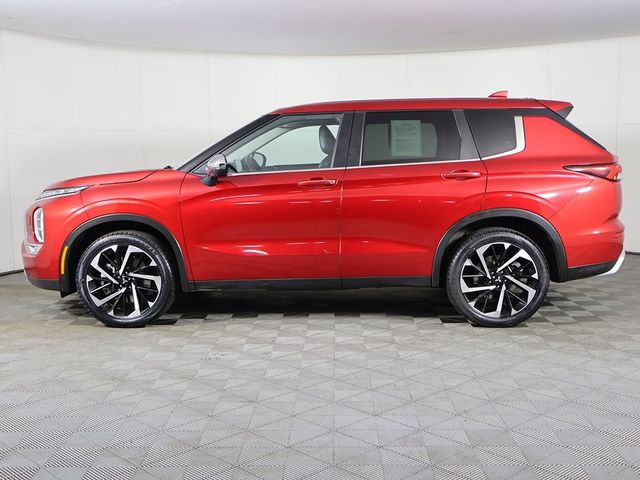 2022 Mitsubishi Outlander SE