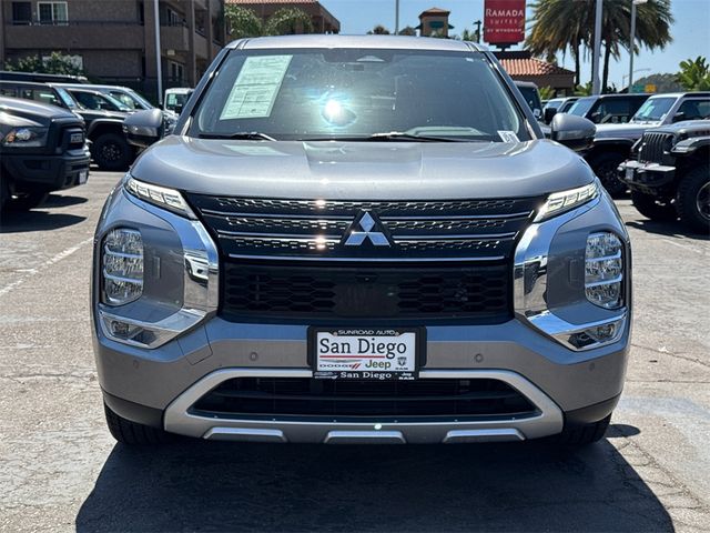2022 Mitsubishi Outlander SE
