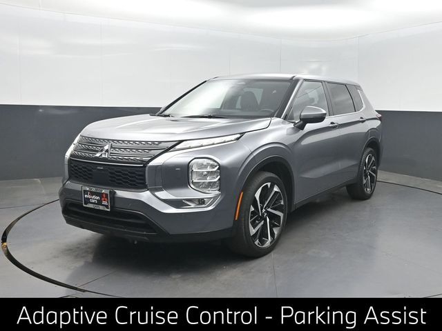 2022 Mitsubishi Outlander SE