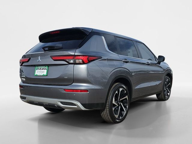 2022 Mitsubishi Outlander SE