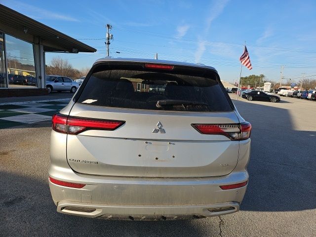 2022 Mitsubishi Outlander SEL