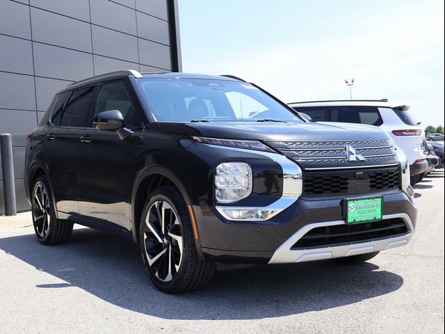 2022 Mitsubishi Outlander SEL