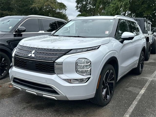 2022 Mitsubishi Outlander SEL