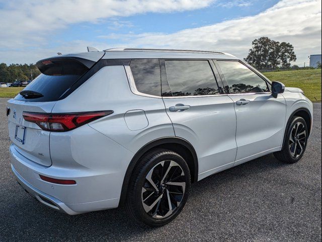 2022 Mitsubishi Outlander SEL