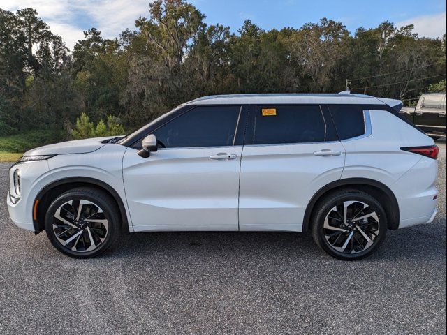 2022 Mitsubishi Outlander SEL