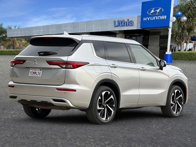 2022 Mitsubishi Outlander SEL