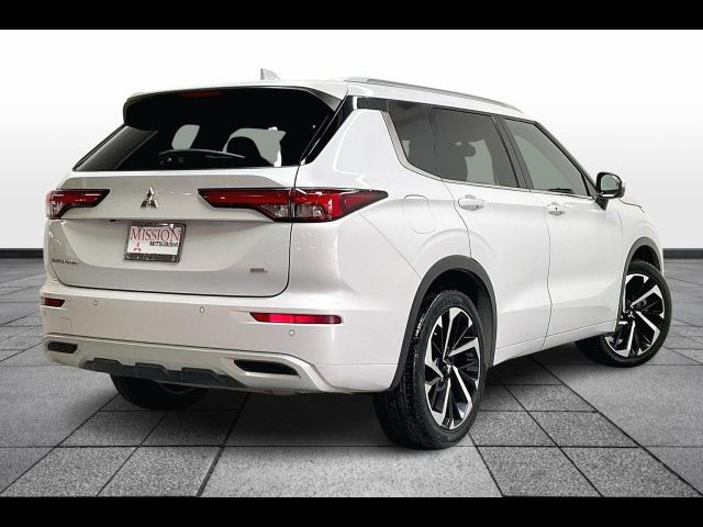 2022 Mitsubishi Outlander SEL