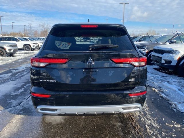 2022 Mitsubishi Outlander SEL