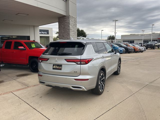 2022 Mitsubishi Outlander SEL