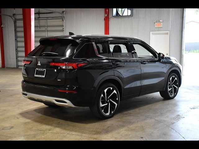 2022 Mitsubishi Outlander SEL