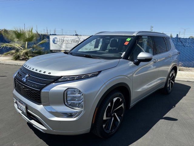 2022 Mitsubishi Outlander SEL