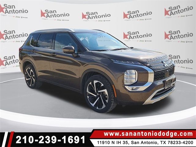 2022 Mitsubishi Outlander SEL