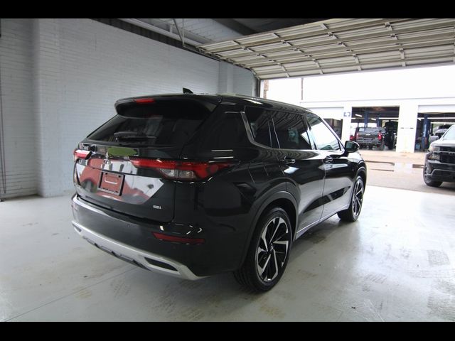 2022 Mitsubishi Outlander SEL