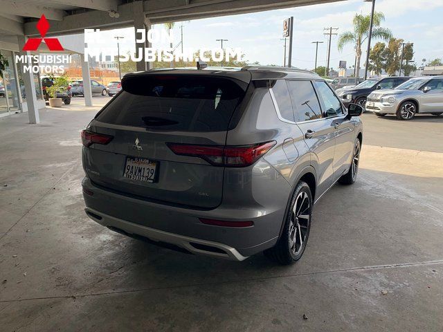 2022 Mitsubishi Outlander SEL