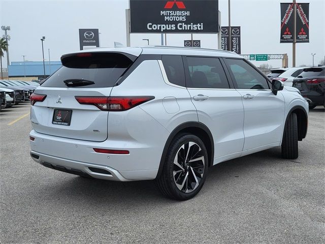 2022 Mitsubishi Outlander SEL