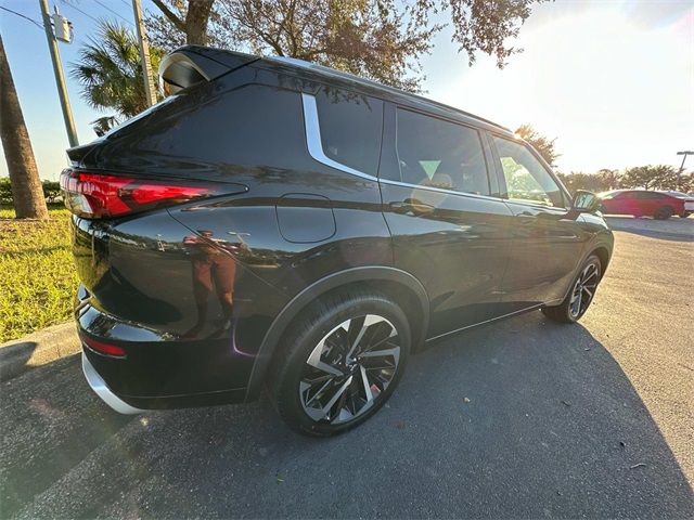 2022 Mitsubishi Outlander SEL