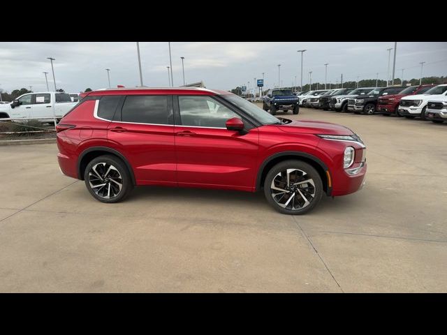 2022 Mitsubishi Outlander SEL