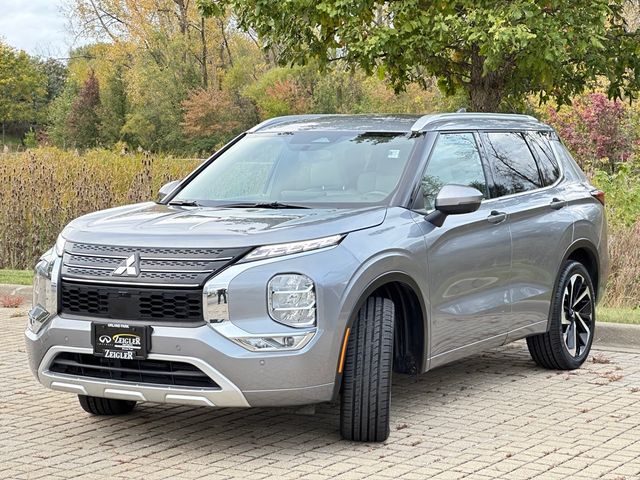 2022 Mitsubishi Outlander SEL