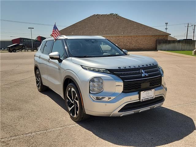 2022 Mitsubishi Outlander SEL