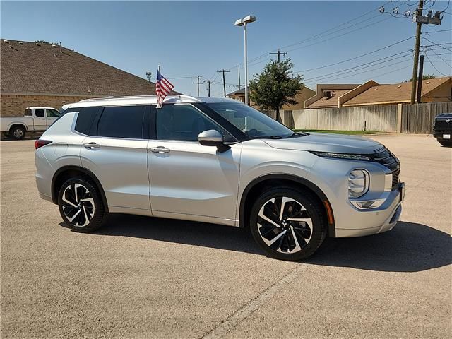 2022 Mitsubishi Outlander SEL