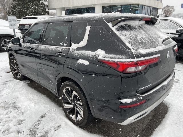 2022 Mitsubishi Outlander 