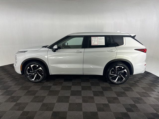 2022 Mitsubishi Outlander SEL