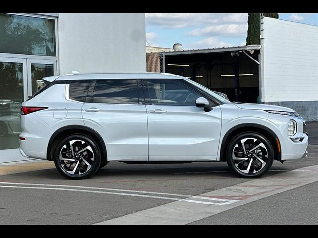 2022 Mitsubishi Outlander SEL