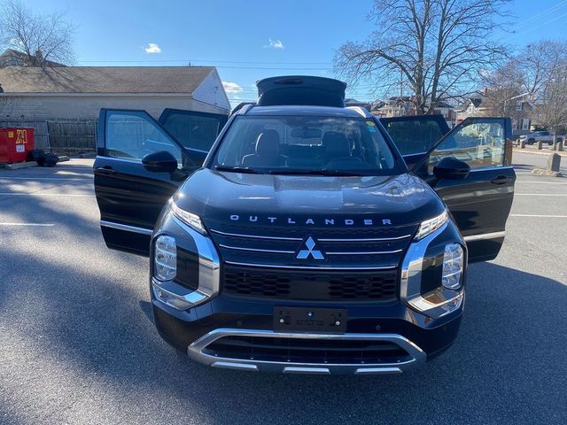 2022 Mitsubishi Outlander SEL