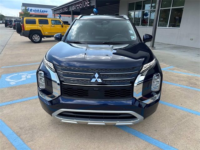 2022 Mitsubishi Outlander SEL