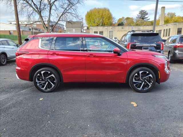 2022 Mitsubishi Outlander SEL