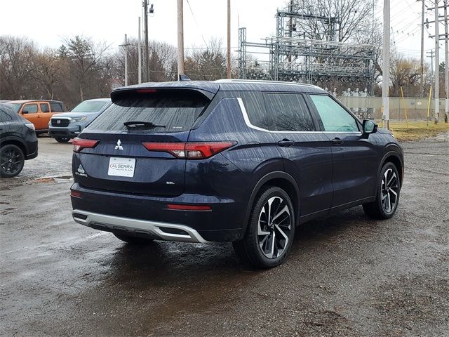 2022 Mitsubishi Outlander SEL