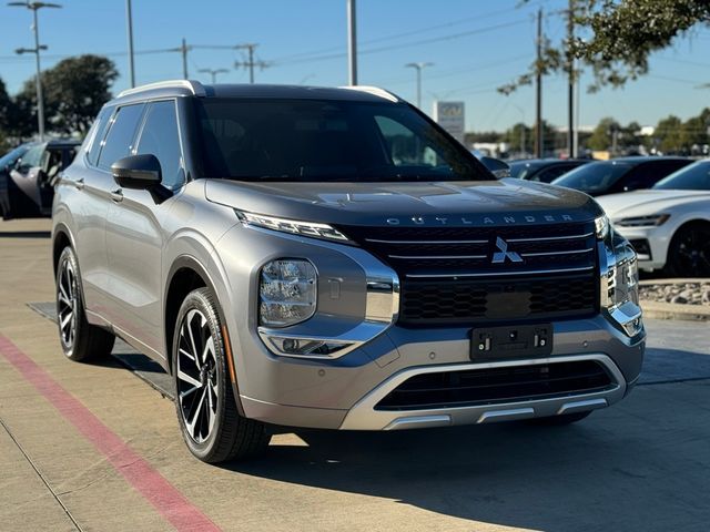 2022 Mitsubishi Outlander SEL