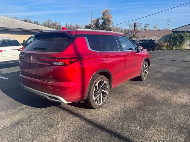 2022 Mitsubishi Outlander SEL