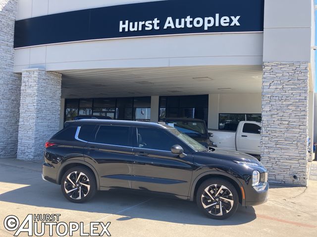 2022 Mitsubishi Outlander SEL