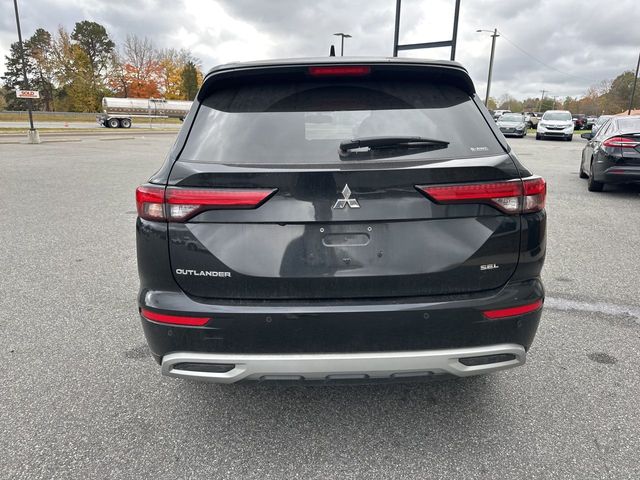 2022 Mitsubishi Outlander SEL